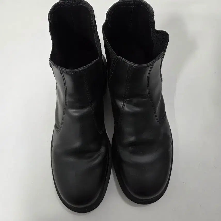[BUNJANG] Dr. Martens Chelsea Boots Black Leather / 닥터마틴 첼시부츠 블랙