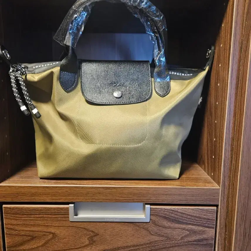 [BUNJANG] Longchamp Energy S Bag with Strap / 롱샴 에너지 s  새상품 스트랩 포함