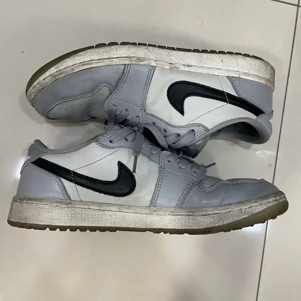[BUNJANG] Nike Air Jordan 1 Low Golf Wolf Grey / 나이키 에어 조던 1 로우 골프 울프 그레이 260