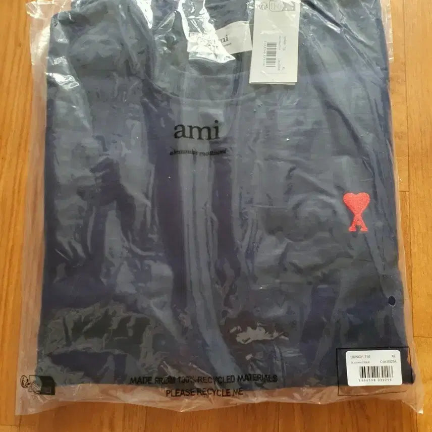 [BUNJANG] AMI Heart Logo Sweatshirt Navy XL / 아미 하트 로고 네이비 맨투맨 XL