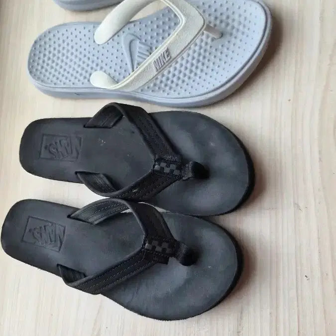 [BUNJANG] Nike Vans Flip-Flops Size 230 Bundle Set / 나이키  반스 쪼리슬리퍼 230 일괄