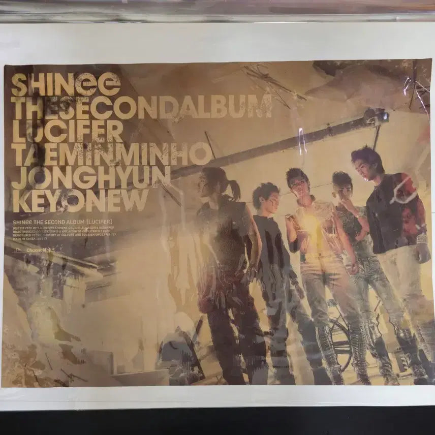 [BUNJANG] SHINee Lucifer Album Poster / 샤이니 루시퍼 앨범 포스터
