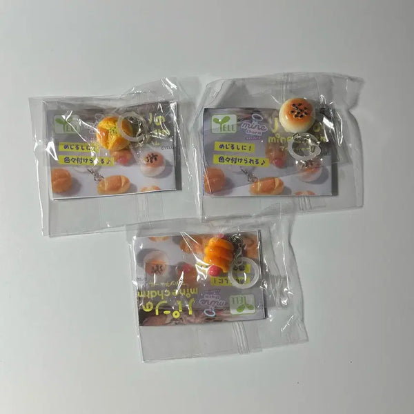 [BUNJANG] Mini Bread Gacha Seal Charm Set / 미니 빵 가챠 메지루시 키링 3개 일괄
