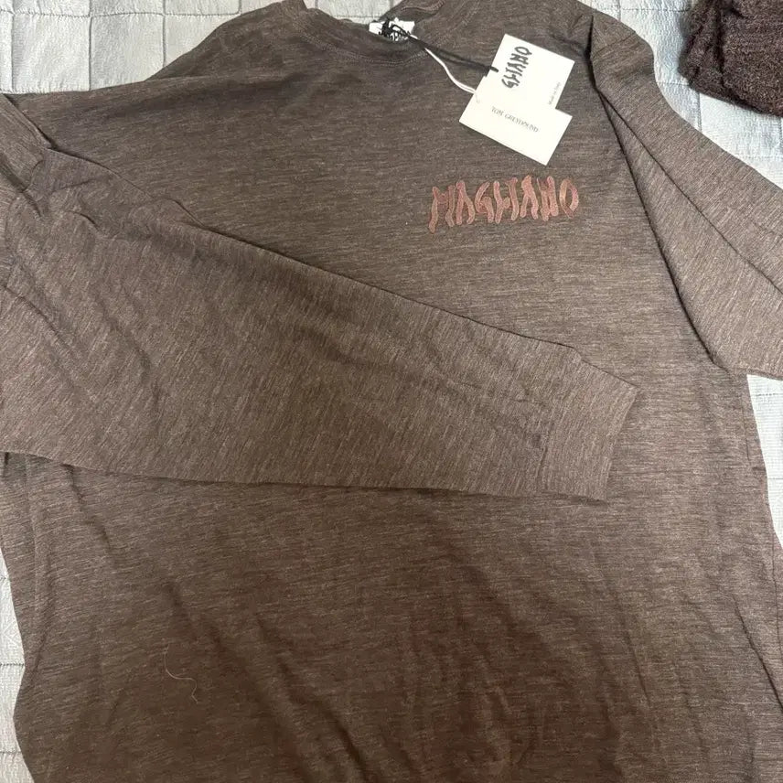 [BUNJANG] MAGLIANO Logo Long Sleeve Dark Brown / 마리아노 MAGLIANO 로고 롱슬리브