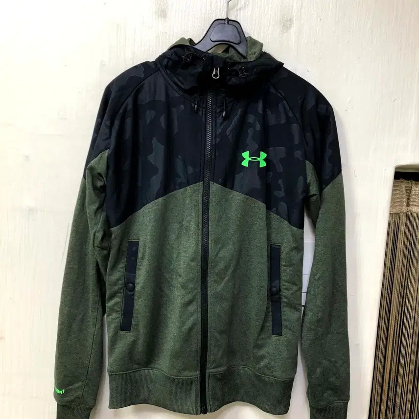 [BUNJANG] Under Armour Hooded Zip-Up Jacket / 언더아머 후드 집업