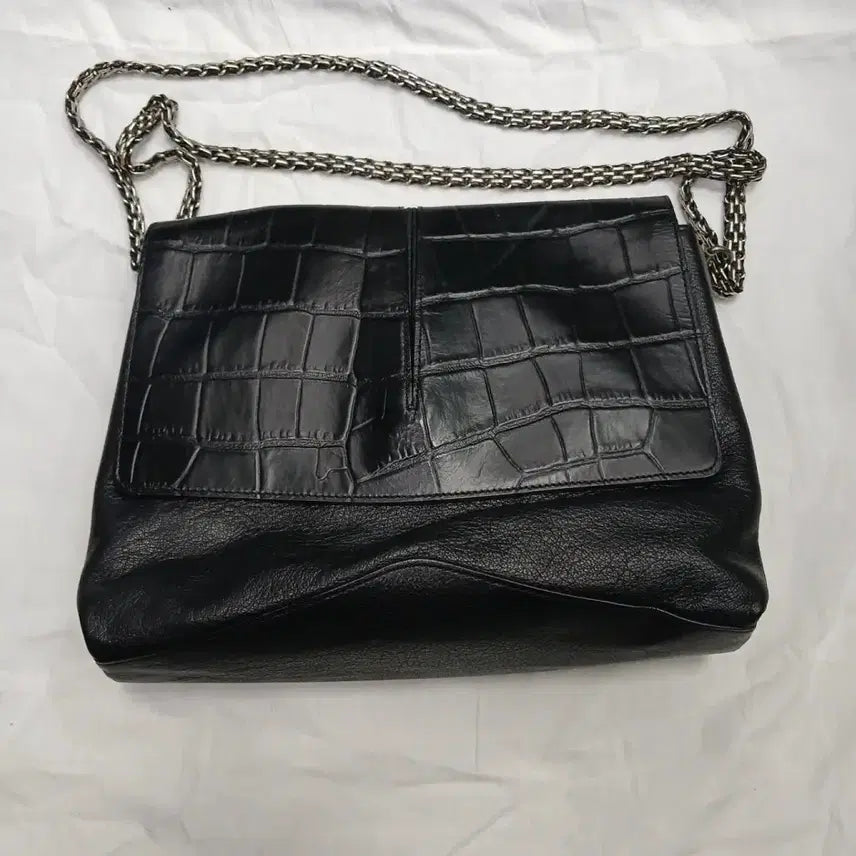 [BUNJANG] KUHO Leather Crossbody Chain Bag / KUHO 구호 가죽 크로스 체인백