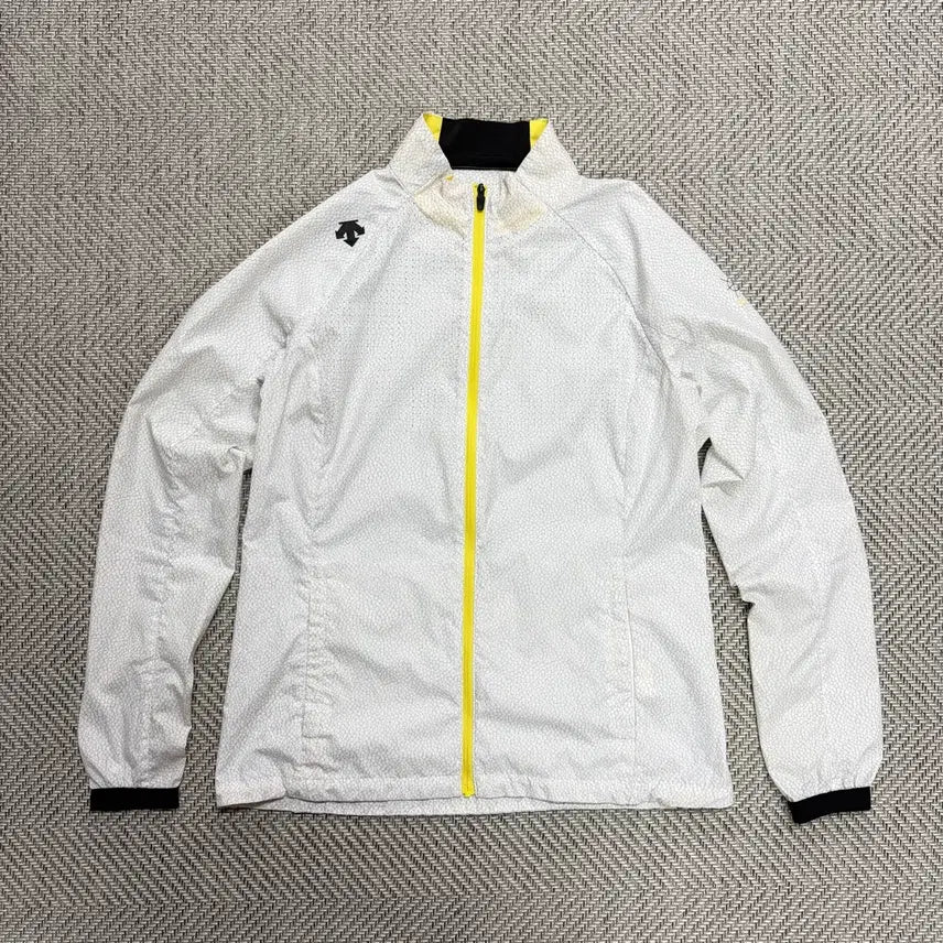 [BUNJANG] Descente Windbreaker Zip-Up White / (90)데상트 바람막이 집업 화이트
