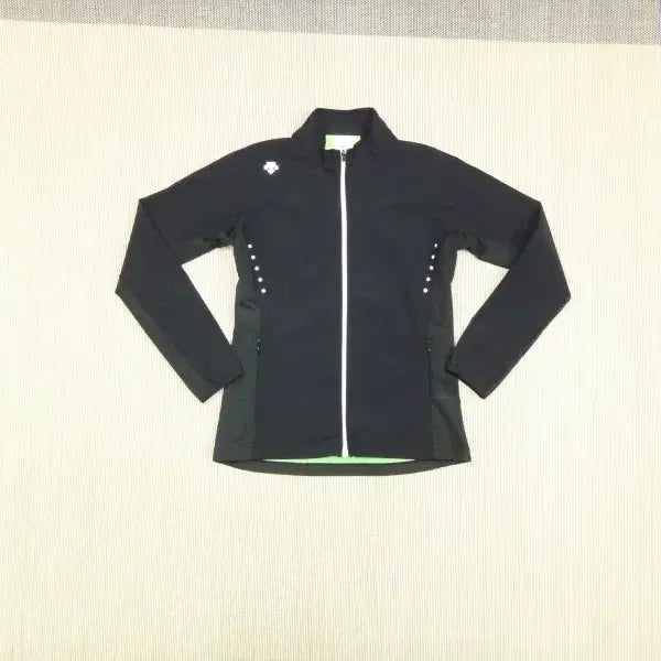 [BUNJANG] Descente Women's Black Cold-Response Stretch Fleece Zip-Up Jacket (M) / (90/M) 데상트 냉감 스트레치 플리스 집업
