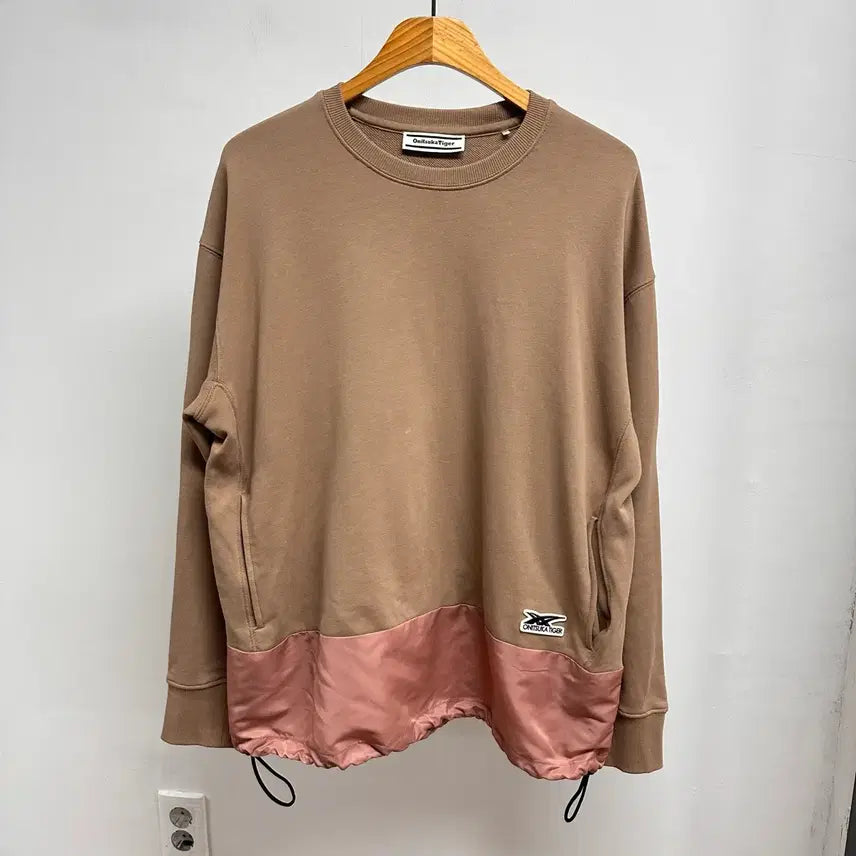 [BUNJANG] Onitsuka Tiger Color-Block String Detail Oversized Sweatshirt / 오니츠카타이거 스트링 배색 맨투맨 스웻셔츠 오버핏 S J75