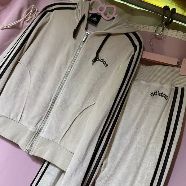 [BUNJANG] Adidas Vintage Velvet Training Set - Beige/Brown / 아디다스 셋업 아디다스 벨벳 트레이닝 세트 아디다스 올드스쿨 대장 집업 베이지 브라운 희귀