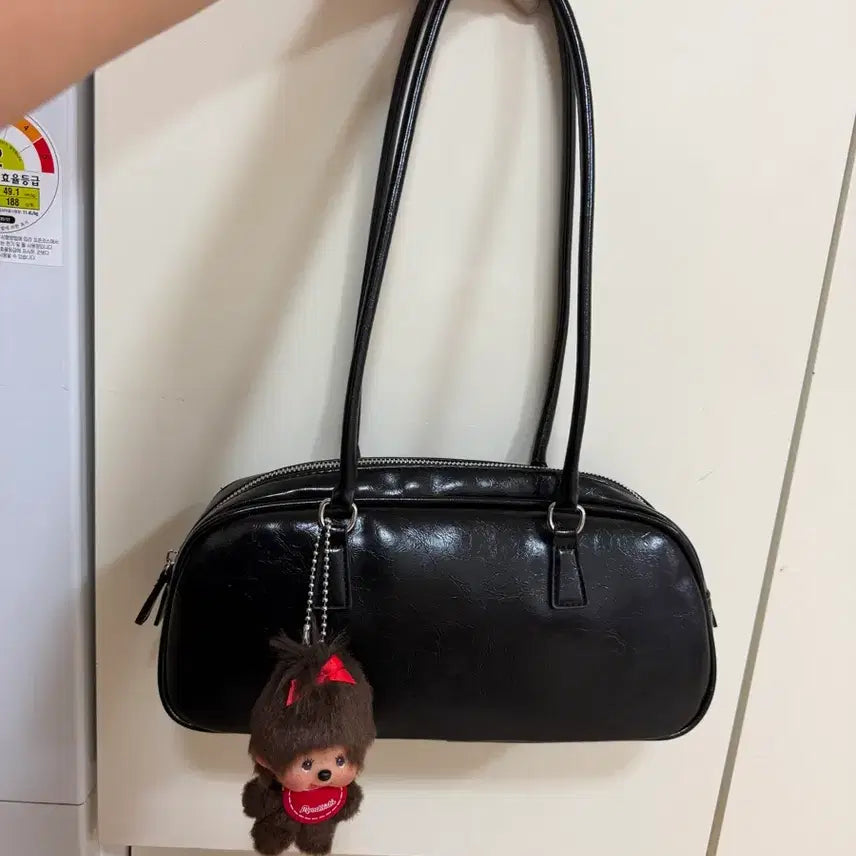 [BUNJANG] Black Patent Leather Bowling Bag Shoulder Bag / 가죽 숄더백(새상품) 볼링백 바게트백 유광 에나멜