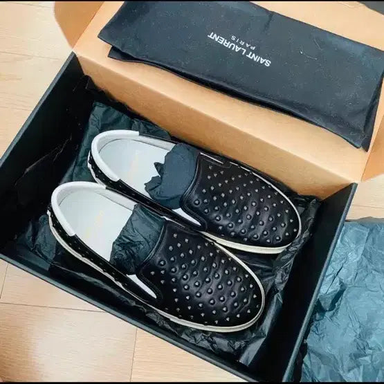 [BUNJANG] Saint Laurent Black Slip-on Shoes / 정) 입생로랑 슬립온 36