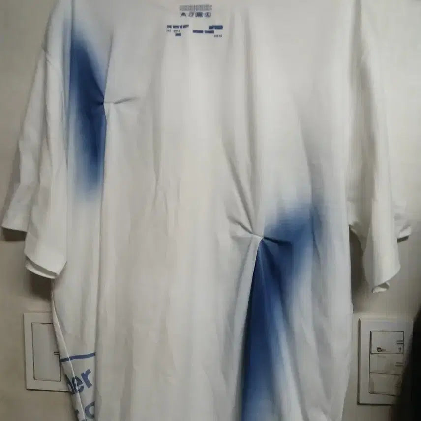 [BUNJANG] Ader Error T-Shirt White Blue XL / 아더에러 티셔츠 화이트 블루XL