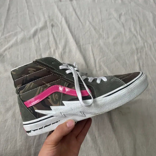 [BUNJANG] Vans x Bape Camo Sk8-Hi Sneakers / 반스 x 베이프 카모 스케이트 하이 285