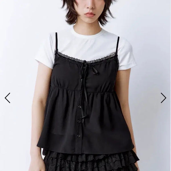 [BUNJANG] Ruffleneck Lace Camisole Top / 러프넥 레이스나시 탑