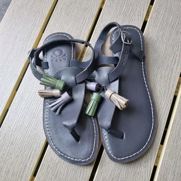 [BUNJANG] Tassel Detail Leather Sandals / 베내통 가죽 샌들