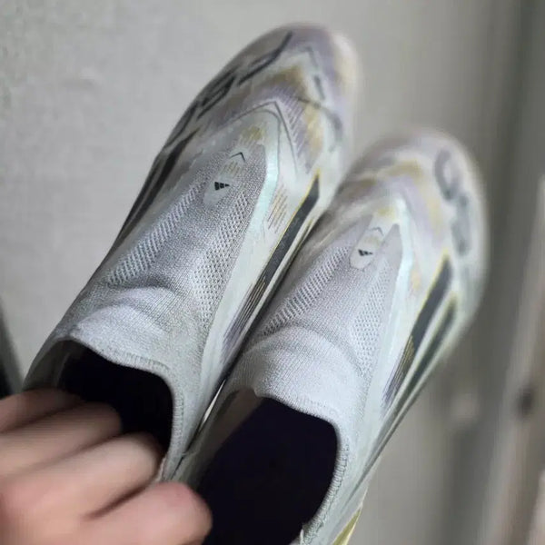 [BUNJANG] Adidas Football Boots 275 / 아디다스 축구화 275