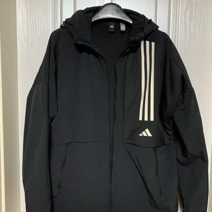 [BUNJANG] Adidas Black Windbreaker Hooded Jacket / 아디다스 바람막이 후드 자켓 블랙