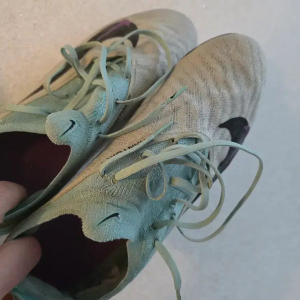 [BUNJANG] Nike Soccer Cleats Size 275 / 나이키 축구화 275