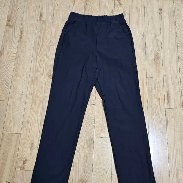 [BUNJANG] Black Training Pants / 블랙 트레이닝 팬츠