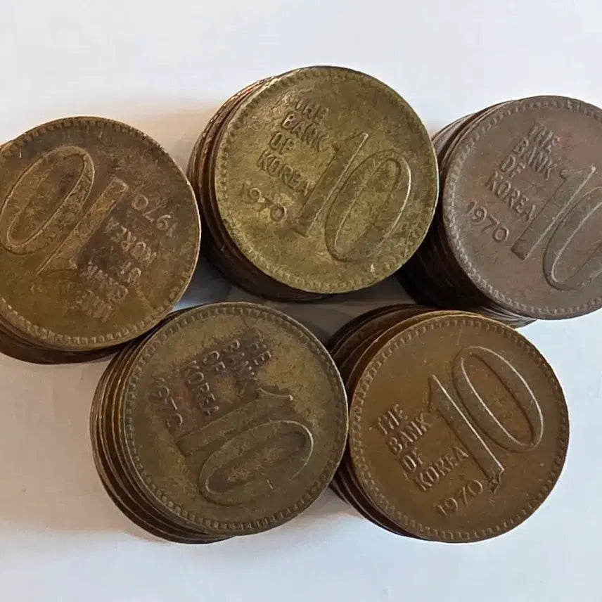 [BUNJANG] 1970 10-Won Coin Bundle (50 pcs) / 1970년 보품 10주 동전 50개 일괄.