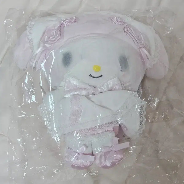 [BUNJANG] Sanrio My Melody White Frill Plush Doll / 산리오 마이멜로디 화이트프릴 누이 인형