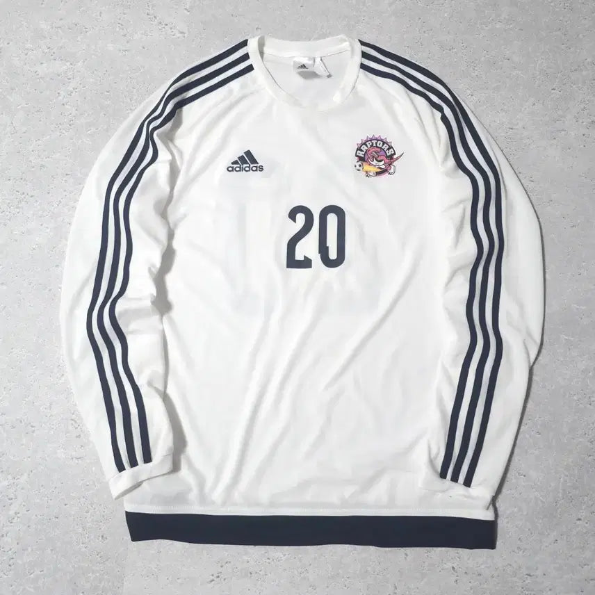 [BUNJANG] Adidas Three-Stripes Big Logo Functional Long Sleeve Training T-Shirt / 아디다스 삼선 빅로고 기능성 롱슬리브 트레이닝 긴팔 티