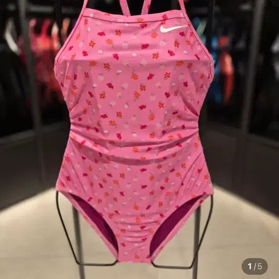 [BUNJANG] Nike Swim Bloom Rush Racerback Low Leg Cut Women's Swimsuit / 나이키 나이키스윔 여성 블룸 러쉬 레이서백 로우 레그컷 수영복