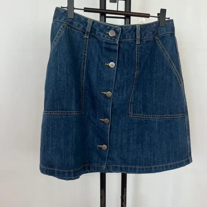 [BUNJANG] Thursday Island Denim Button Mini Skirt / 써스데이아일랜드 데님 버튼 미니스커트 70(M/66)