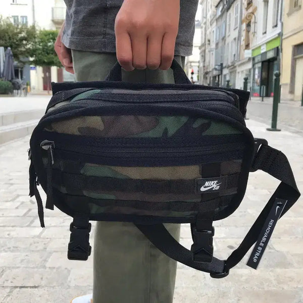 [BUNJANG] Nike SB Tech Pack Camo Hip Pack Crossbody Bag / 나이키 SB 테크팩 힙색 카모 크로스백 보조 가방
