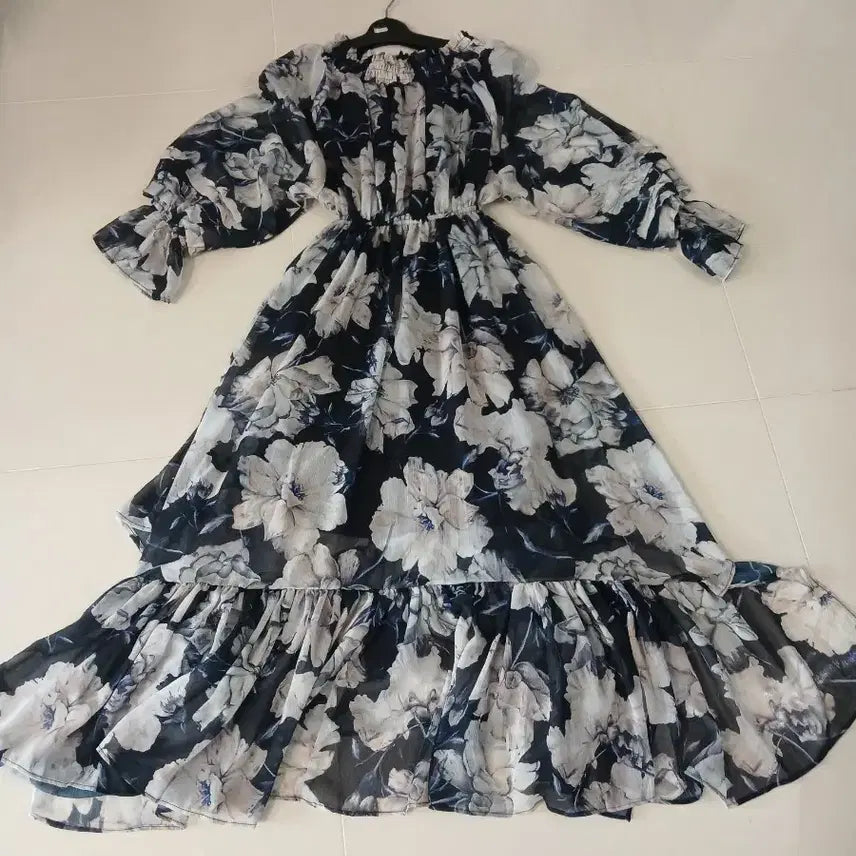 [BUNJANG] Imvely Chiffon Flower Frill Long Dress / 임블리 쉬폰 플라워 프릴 롱원피스