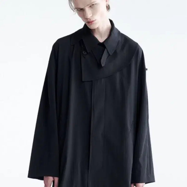 [BUNJANG] Noirer Asymmetric Layered Mac Coat / 노이어 에시메트릭스 레이어드 맥 코트