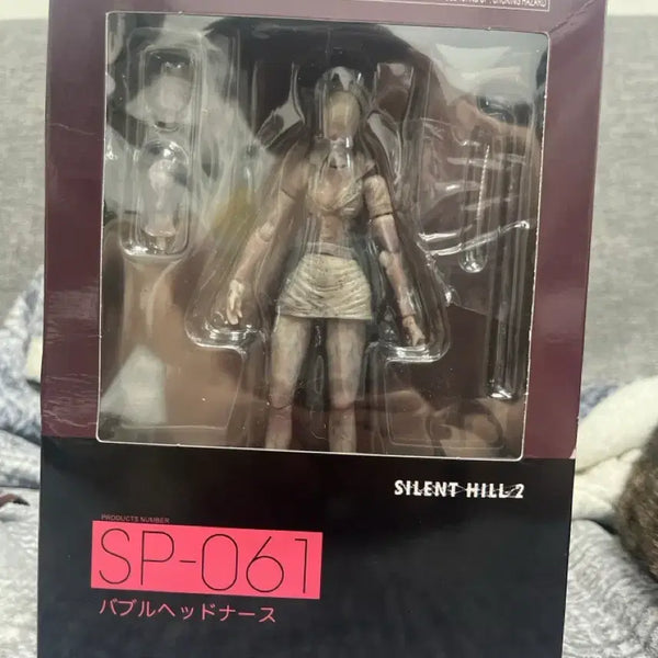 [BUNJANG] Silent Hill 2 Nurse Bobblehead Figure / 사일런트힐2 버블헤드 간호사 피규어