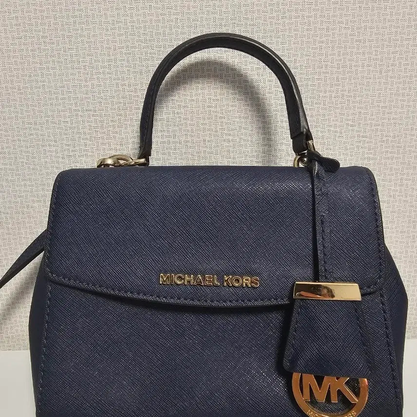 [BUNJANG] Michael Kors Navy Tote Bag / 마이클코어스 토트백 네이비