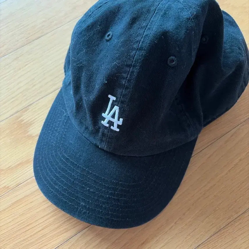 [BUNJANG] LA Dodgers Black Baseball Cap / LA다저스 볼캡 블랙