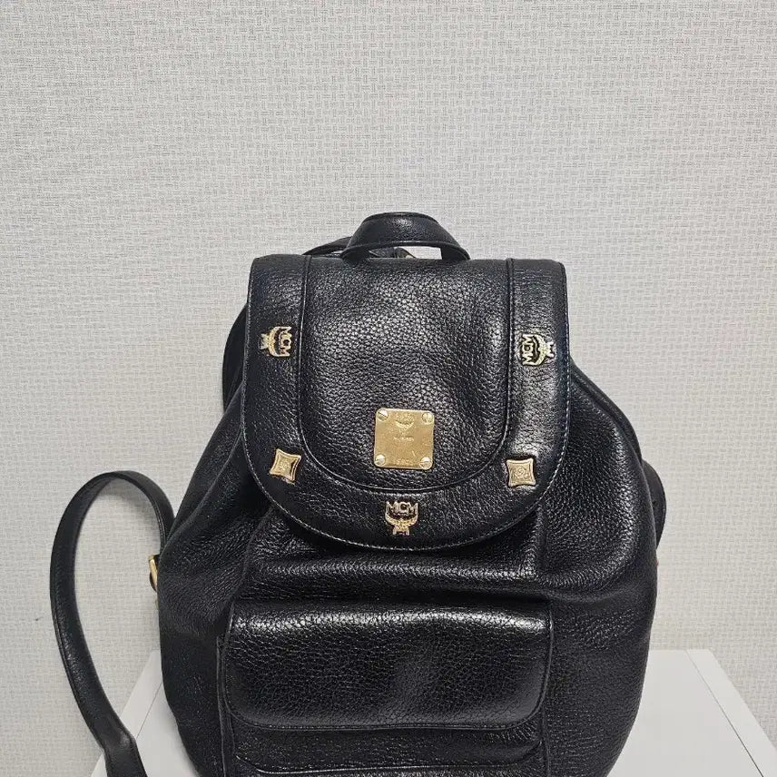 [BUNJANG] MCM Black Leather Backpack / MCM 백팩 블랙