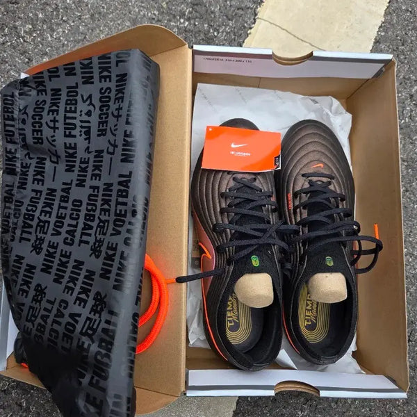 [BUNJANG] Nike Tiempo Maestro 260 New Condition / 나이키 티엠포 마에스트로 260 새상품