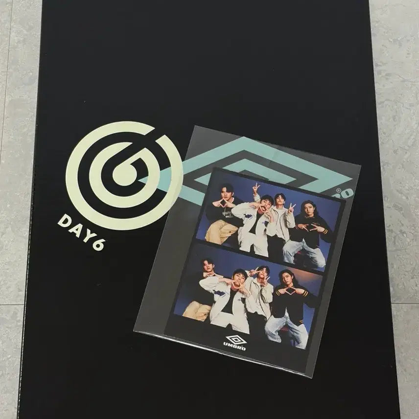 [BUNJANG] Day6 x Umbro Blanket Magnet Set / 데이식스 엄브로 담요 마그넷