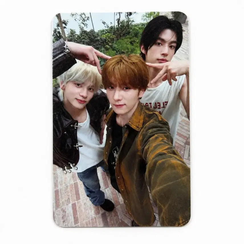 [BUNJANG] TWS The Hyundai Photocard Treca ShinYoo DoHoon YoungJae / 투어스 tws 더현대 포카 트레카 신유 도훈 영재