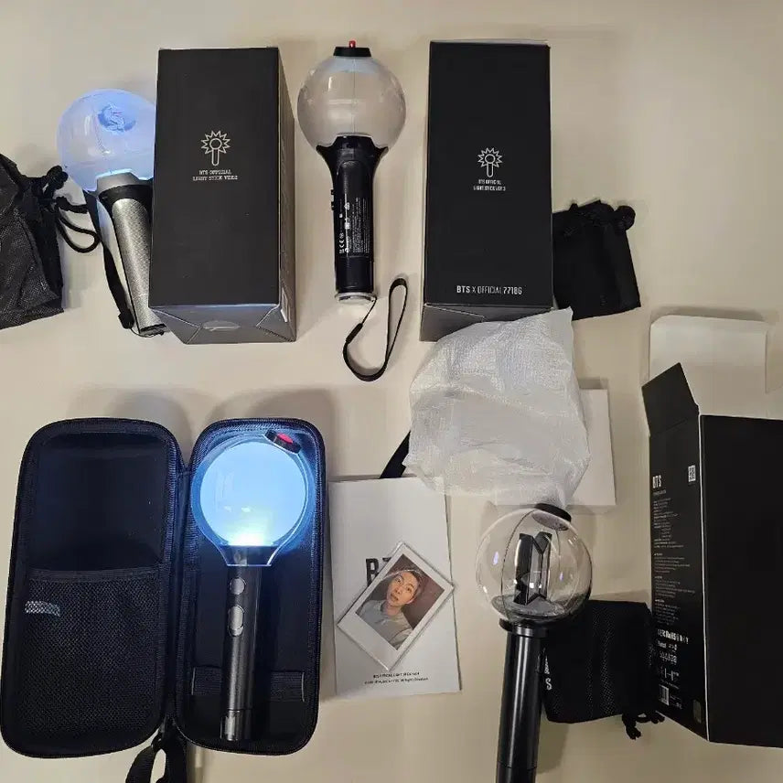 [BUNJANG] BTS ARMYBOMB Version 2, 3, Special, 4 / 방탄소년단 BTS 아미밤 버전2,3 스페셜, 버전4 양도