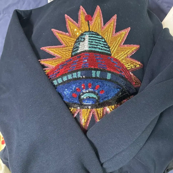 [BUNJANG] Sparkling Sun Motif Sweatshirt / 스팽글 태양 무늬 맨투맨