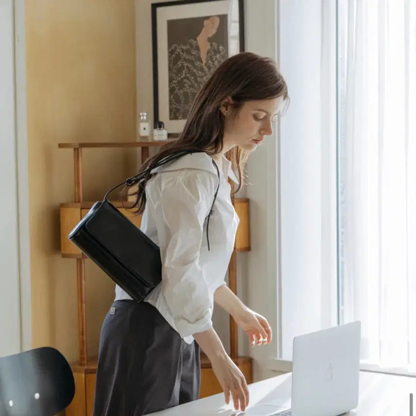 [BUNJANG] ByReVe Travel Day Bag Black / (새상품) ByReVe 바이레브 트래블 데이백 블랙
