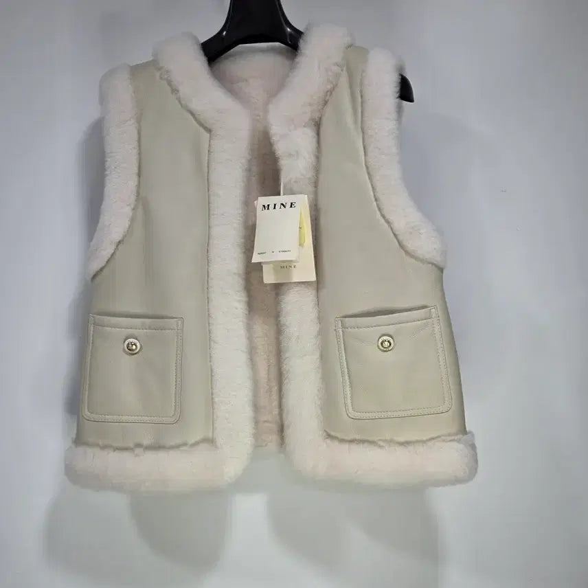 [BUNJANG] Mine Lambswool Reversible Vest / 마인 램스 퍼 리버시블 베스트 55 정가 1,900,000원