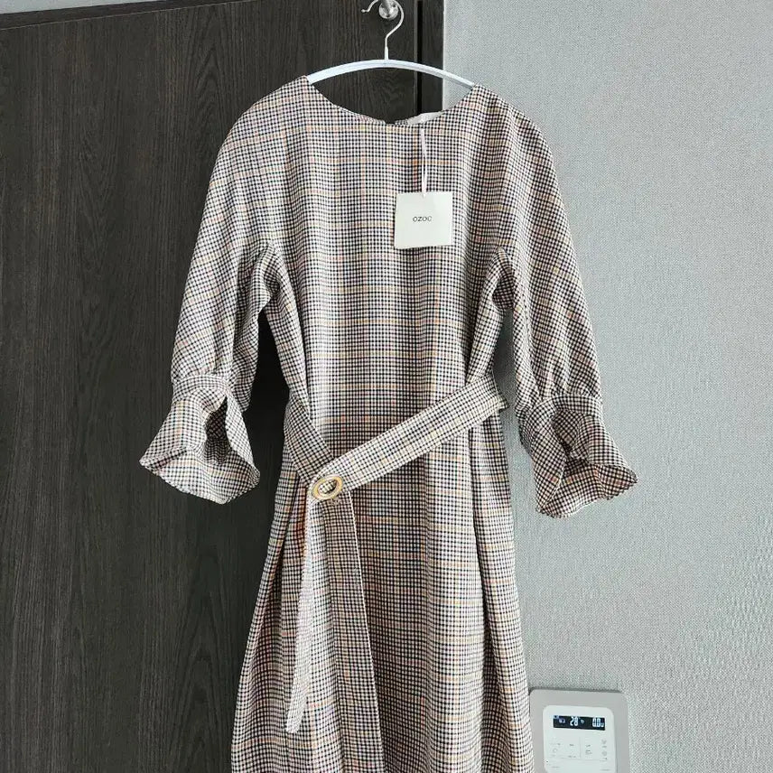 [BUNJANG] OZOC Belted Check Midi Dress Size 55 / 새상품)) OZOC 오조크 벨티드 원피스 55