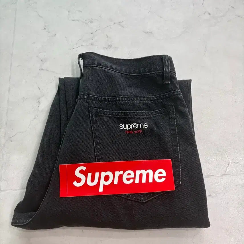 [BUNJANG] Supreme Baggy Jeans 24ss Black / 30)슈프림 배기진 24ss 블랙판매합니다