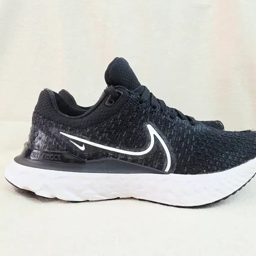 [BUNJANG] Nike React Infinity Run Flyknit 3 Running Shoes - 240 Black / 나이키 리액트 인피니티 런 플라이니트3 러닝화 240 블랙