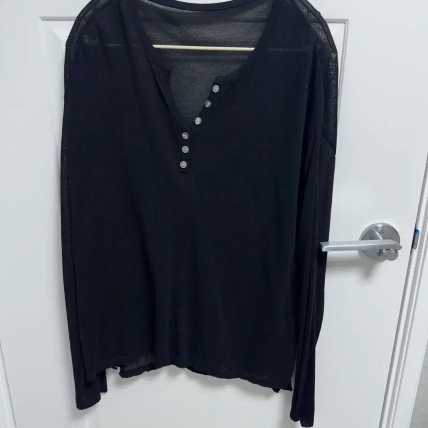 [BUNJANG] Black Henry Neck See-through Long Sleeve / 블랙 헨리넥 시스루 롱슬리브