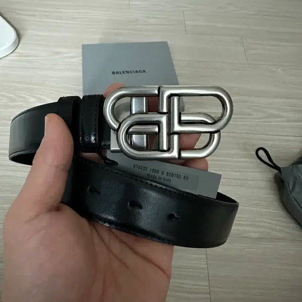 [BUNJANG] Balenciaga BB Logo Reversible Belt / 발렌시아가 bb로고 벨트(양면)