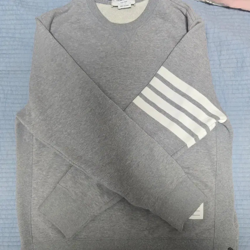 [BUNJANG] Thom Browne Grey Sweatshirt Size 5 / S급 톰브라운 그레이 맨투맨 5사이즈 정품