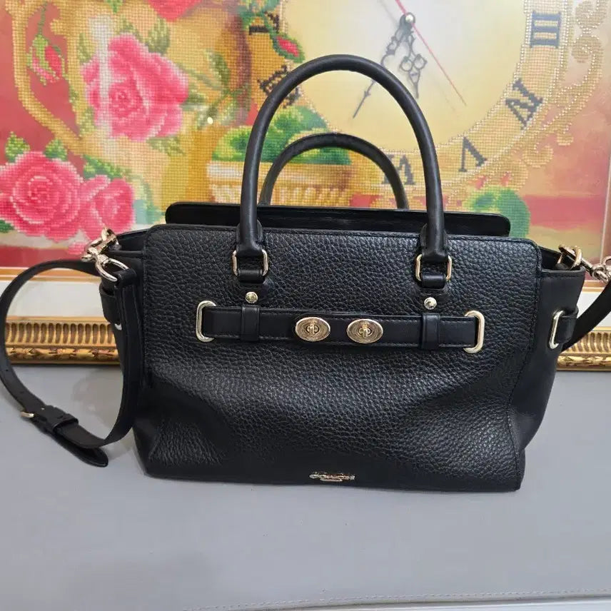 [BUNJANG] Coach Carrie Tote Bag Black Leather / 코치 캐리 토트백 블랙